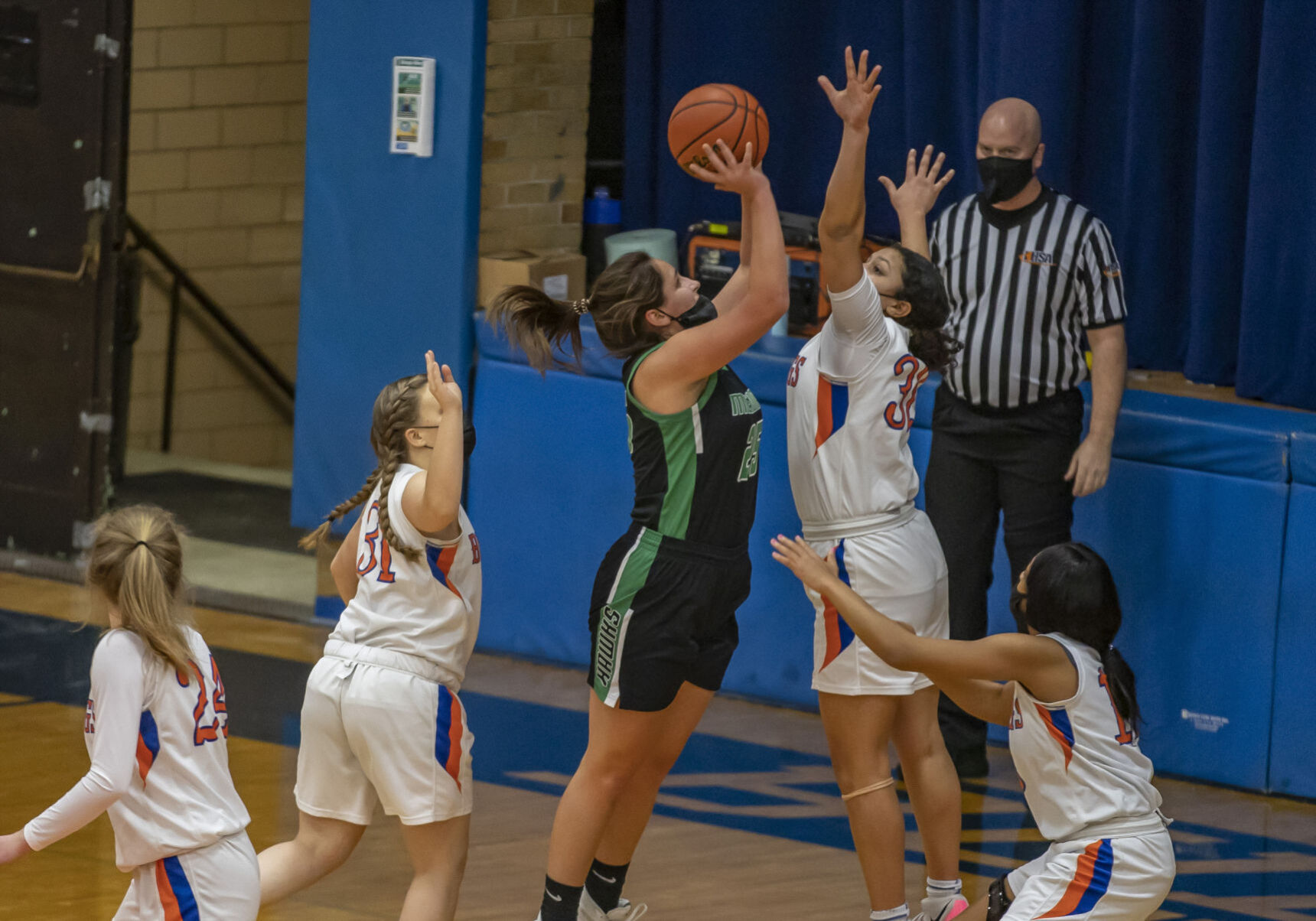 St Teresa Merdian girls 22 021121.JPG